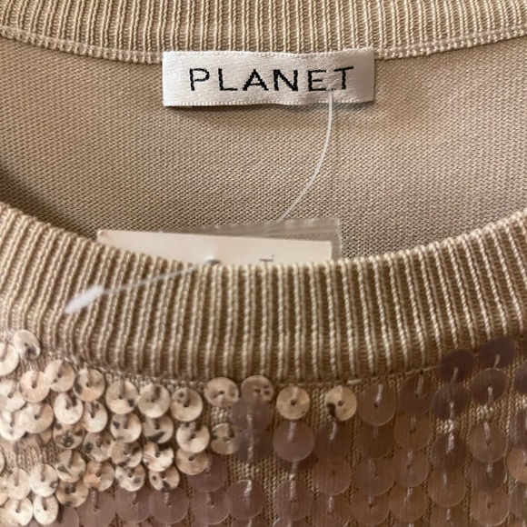 Planet sequin top - Picture 2 of 10